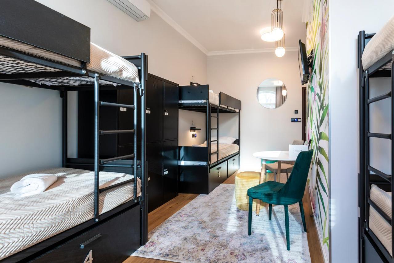 Forrest Apartments & Hostel Gdansk Exterior foto